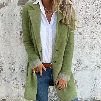 Klassisk elegant midi-lengde damekåpe