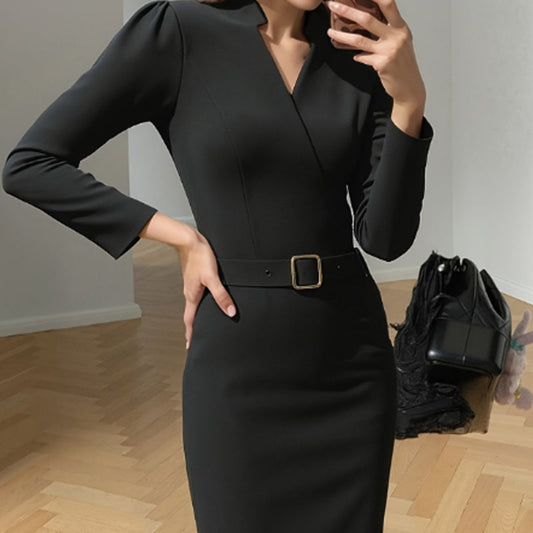 ✨Elegant nyhet!💃Elegant V-hals slim fit kjole for kvinner