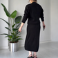 Elegant todelt sett med bluse og skjørt med strassbue for kvinner