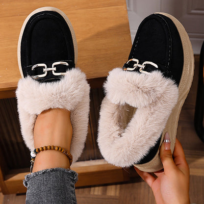 Varme, plysjfôrede loaferslippers med spenne